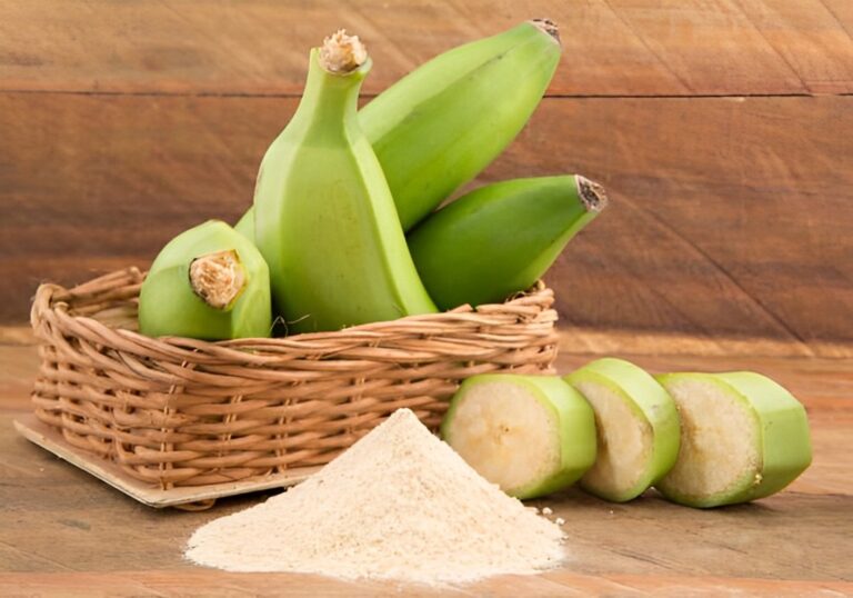 wellhealthorganic.com:raw-banana-flour-benefits-and-uses